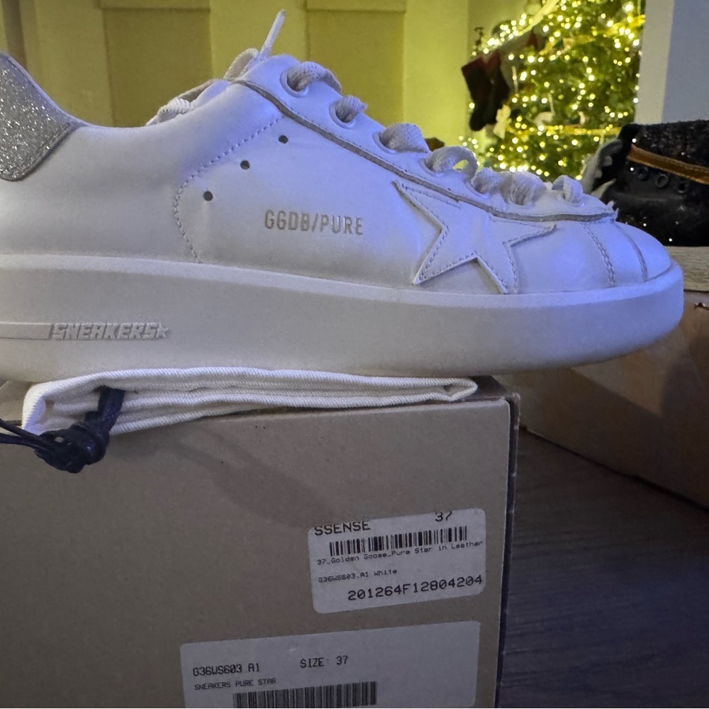 Golden Goose Deluxe Brand White Sneakers Pure Star